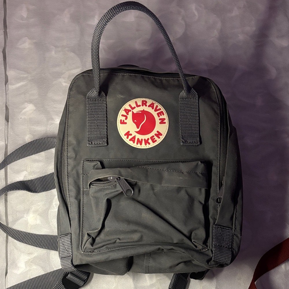 Mini Kånken Gray Backpack